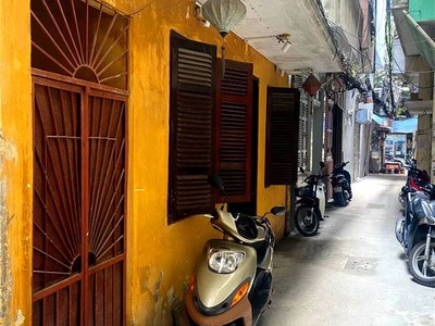 Chính chủ cho thuê căn hộ 2N1K tại phố chùa láng 11177