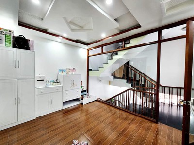 Chính chủ cho thuê căn hộ 2N1K tại phố chùa láng 11405