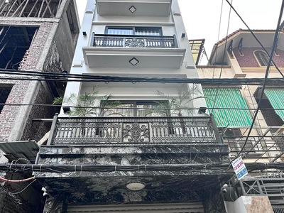 Chính chủ cho thuê căn hộ 2N1K tại phố chùa láng 12096
