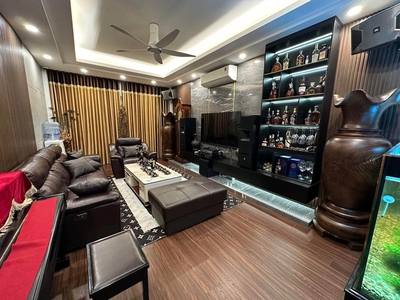 Chính chủ cho thuê căn hộ 2N1K tại phố chùa láng 12226
