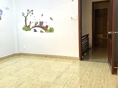 Chính chủ cho thuê căn hộ 2N1K tại phố chùa láng 12049