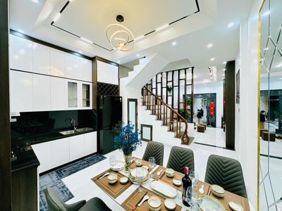 Chính chủ cho thuê căn hộ 2N1K tại phố chùa láng 12651