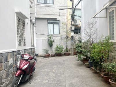 Chính chủ cho thuê căn hộ 2N1K tại phố chùa láng 12561