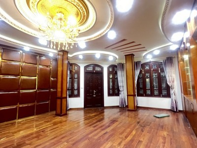 Bán nhà Phạm Tuấn Tài, Cầu Giấy. 95mx5  MT 17.6m  giá 29.5 tỷ 0