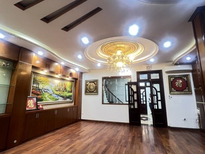 Bán nhà Phạm Tuấn Tài, Cầu Giấy. 95mx5  MT 17.6m  giá 29.5 tỷ 2