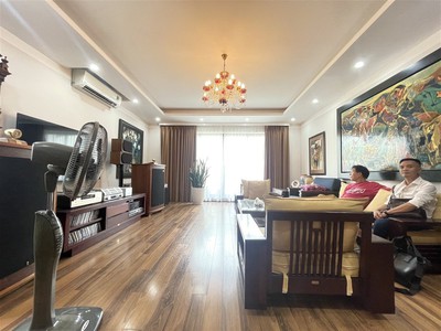 Chính chủ cho thuê căn hộ 2N1K tại phố chùa láng 12733