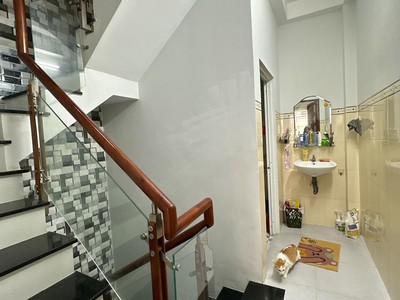 Chính chủ cho thuê căn hộ 2N1K tại phố chùa láng 12494