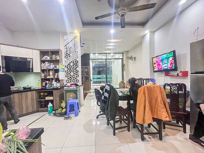 Chính chủ cho thuê căn hộ 2N1K tại phố chùa láng 12851