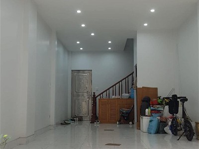 Chính chủ cho thuê căn hộ 2N1K tại phố chùa láng 13114