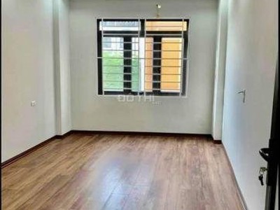 Chính chủ cho thuê căn hộ 2N1K tại phố chùa láng 13246