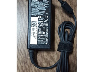 Sạc laptop Dell 65w  19.5v-3,34A  đầu kim nhỏ 4.5mm x 3.0mm 4