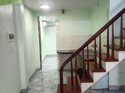 Cho thuê nhà gần bến xe Hải Tân 1