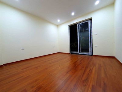 Chính chủ cho thuê căn hộ 2N1K tại phố chùa láng 14333