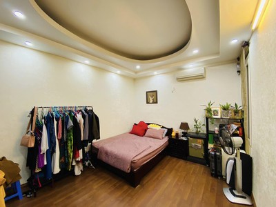 Chính chủ cho thuê căn hộ 2N1K tại phố chùa láng 14454