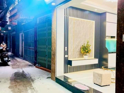 Chính chủ cho thuê căn hộ 2N1K tại phố chùa láng 14769