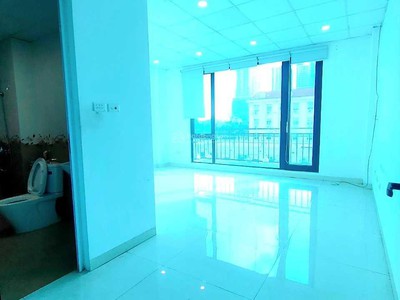 Bán gấp căn góc 7t ngay mặt đường lớn nguyễn xiển 2