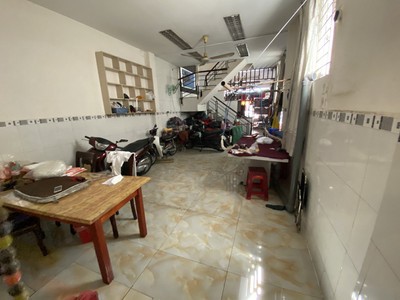 Chính chủ cho thuê căn hộ 2N1K tại phố chùa láng 15882
