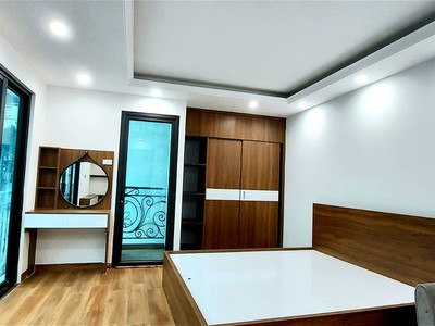 Chính chủ cho thuê căn hộ 2N1K tại phố chùa láng 15068