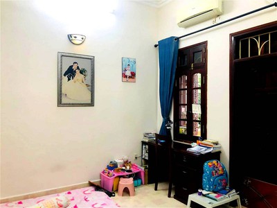 Chính chủ cho thuê căn hộ 2N1K tại phố chùa láng 16291