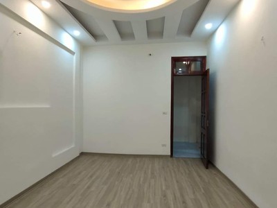 Chính chủ cho thuê căn hộ 2N1K tại phố chùa láng 15223