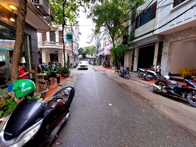 Chính chủ cho thuê căn hộ 2N1K tại phố chùa láng 16129