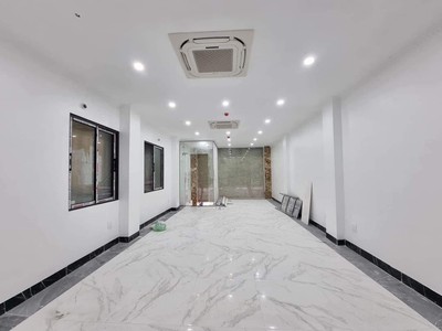 Chính chủ cho thuê căn hộ 2N1K tại phố chùa láng 15660