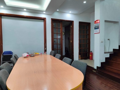 Chính chủ cho thuê căn hộ 2N1K tại phố chùa láng 15085