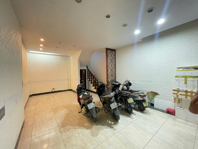 Chính chủ cho thuê căn hộ 2N1K tại phố chùa láng 16126