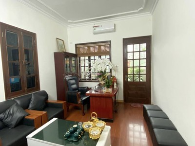 Chính chủ cho thuê căn hộ 2N1K tại phố chùa láng 15694