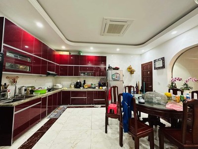 Chính chủ cho thuê căn hộ 2N1K tại phố chùa láng 15468