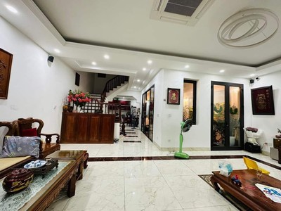 Chính chủ cho thuê căn hộ 2N1K tại phố chùa láng 15464