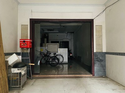 Bán nhà hxh lê hồng phong quận 10 sát mt 54m2 chỉ 5.5 tỷ thương lượng. 0