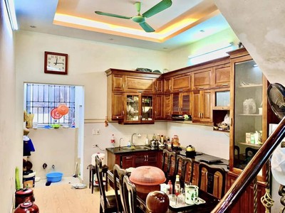 Chính chủ cho thuê căn hộ 2N1K tại phố chùa láng 15630