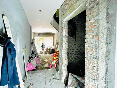 Bán nhà phân lô thanh trì, thang máy 5 tầng - mt 3.6 m giá 6x tỷ- ô tô vào nhà - 6 phòng khép kín - 1