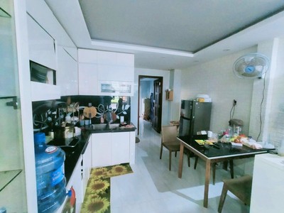 Chính chủ cho thuê căn hộ 2N1K tại phố chùa láng 16