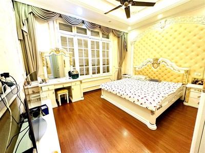 Chính chủ cho thuê căn hộ 2N1K tại phố chùa láng 15131