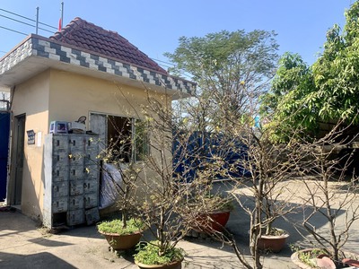 Bán nhà xưỡng , diện tích 5750m2 , ngang  68x90 , chỉ 30tr/m2 2