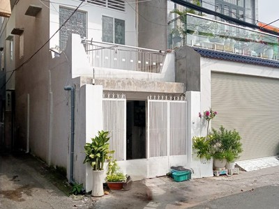 Chính chủ cho thuê căn hộ 2N1K tại phố chùa láng 1012