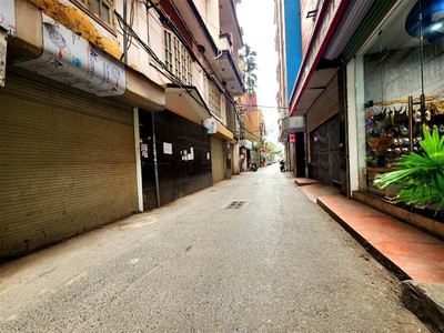Chính chủ cho thuê căn hộ 2N1K tại phố chùa láng 1256