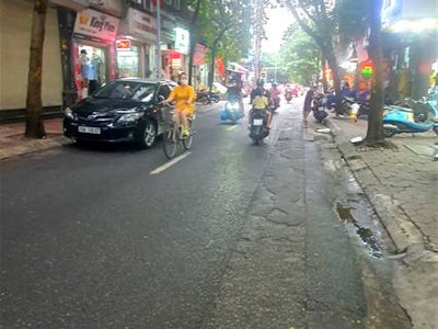 Chính chủ cho thuê căn hộ 2N1K tại phố chùa láng 901