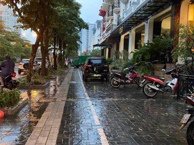 Chính chủ cho thuê căn hộ 2N1K tại phố chùa láng 282
