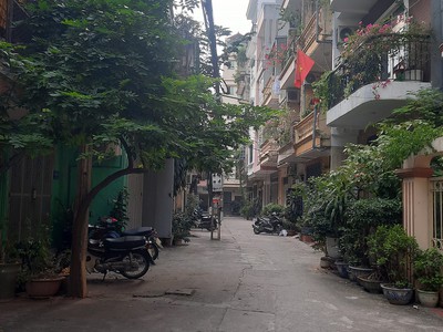 Chính chủ cho thuê căn hộ 2N1K tại phố chùa láng 929