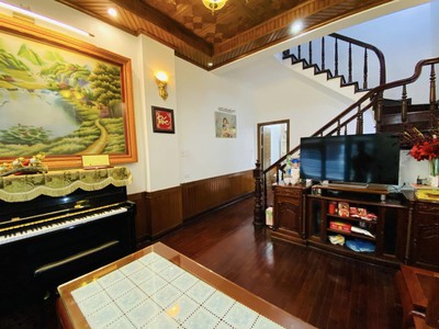 Chính chủ cho thuê căn hộ 2N1K tại phố chùa láng 1276