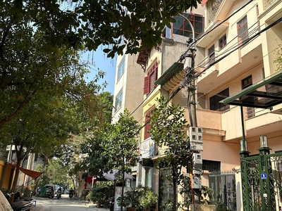 Chính chủ cho thuê căn hộ 2N1K tại phố chùa láng 98
