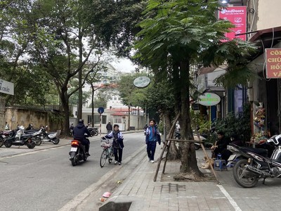 Chính chủ cho thuê căn hộ 2N1K tại phố chùa láng 502