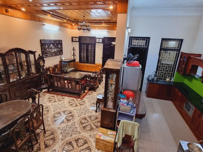Chính chủ cho thuê căn hộ 2N1K tại phố chùa láng 131