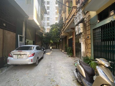 Chính chủ cho thuê căn hộ 2N1K tại phố chùa láng 1333