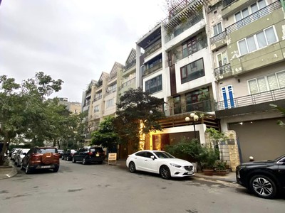 Chính chủ cho thuê căn hộ 2N1K tại phố chùa láng 1437