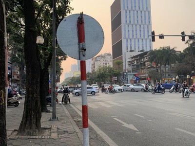 Chính chủ cho thuê căn hộ 2N1K tại phố chùa láng 1232