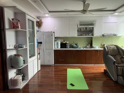 Chính chủ cho thuê căn hộ 2N1K tại phố chùa láng 477